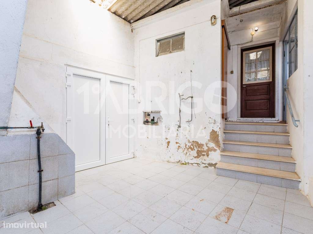 Moradia T2, antiga, Cela, Alcobaça-17