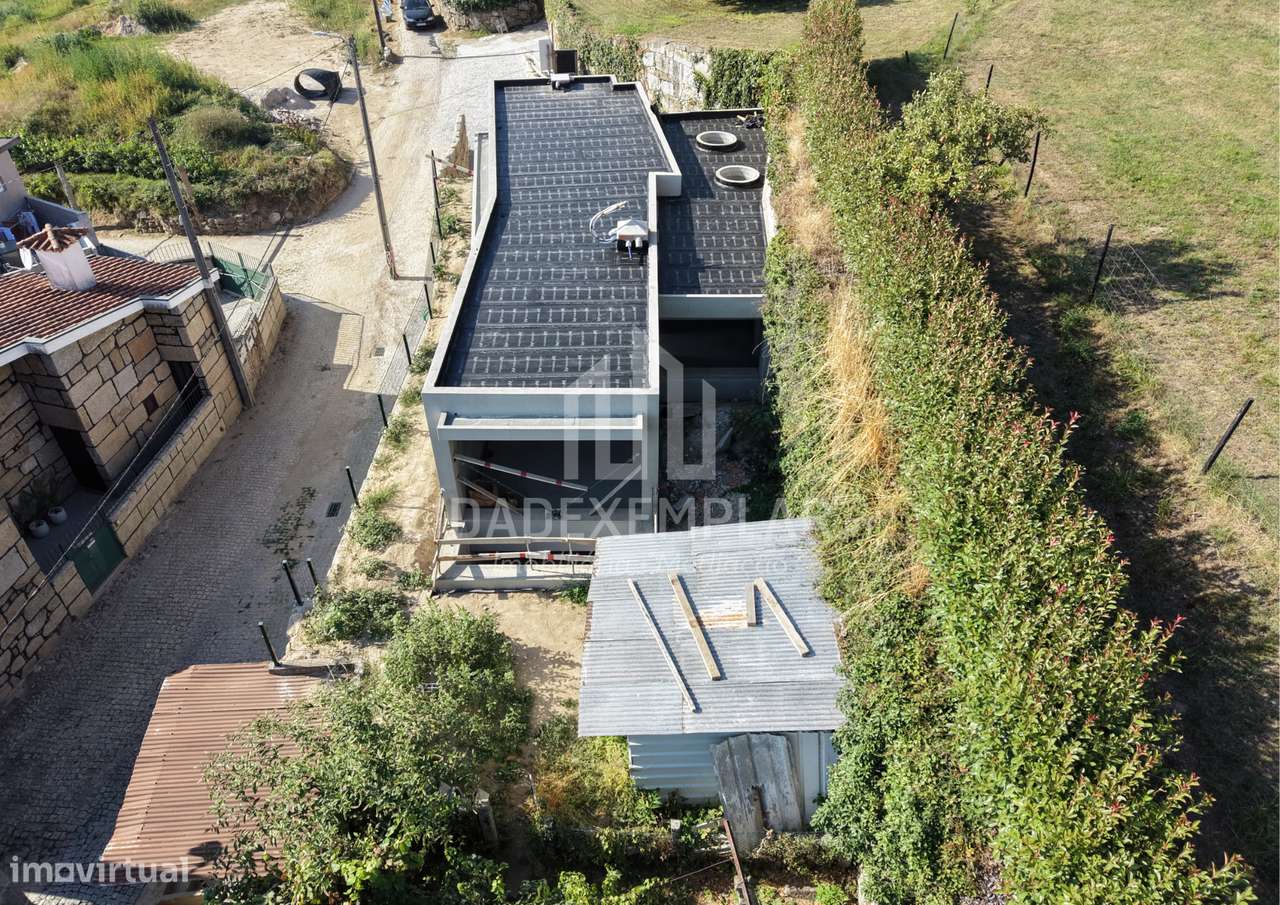 MORADIA V3 NOVA (EM CONSTRUÇÃO) – CENTRO DE PENAFIEL-13