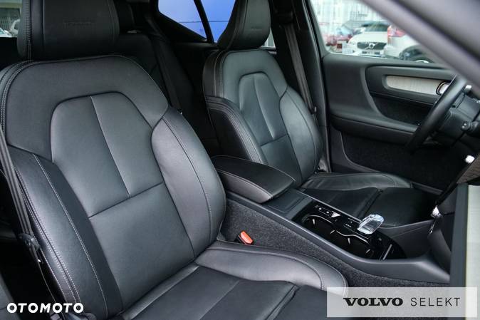 Volvo XC 40 - 34