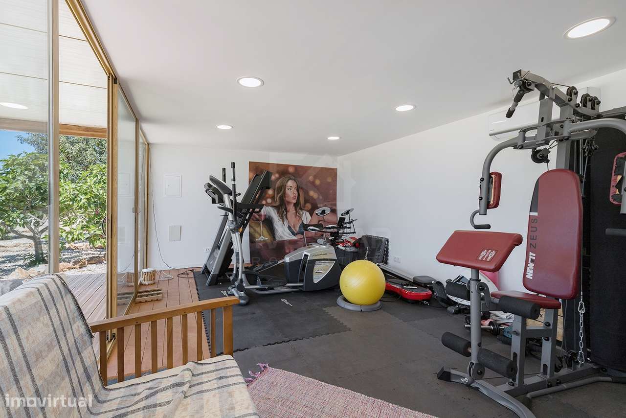 Moradia T4 na Guia -  Charme Algarvio com Total Privacidade - Piscina-41