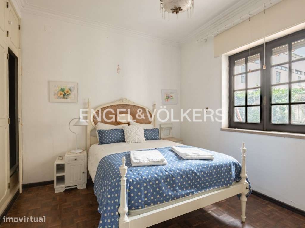 Excelente moradia T6 com AL situada no centro de Almeirim-11