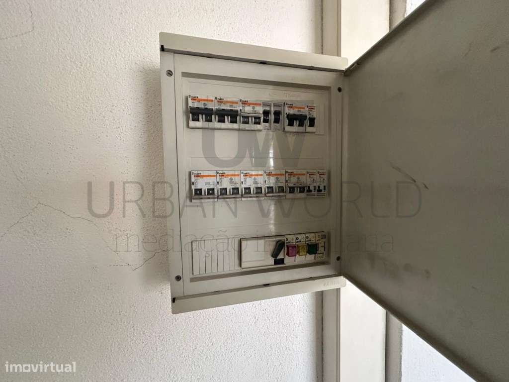 Armazém Industrial, Z. Industrial Torres Novas - Santarém, 12.056 m2-25