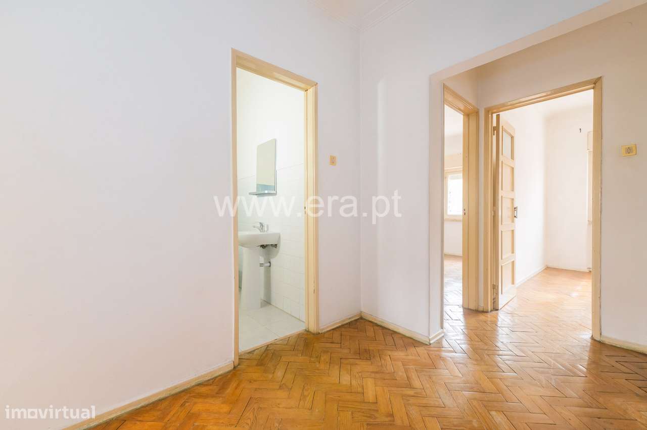 Apartamento T2 - Odivelas-26