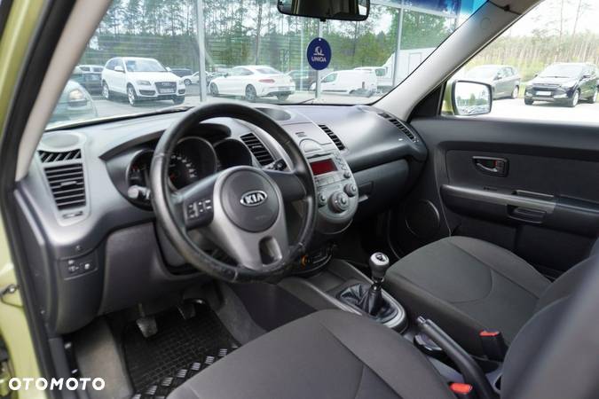 Kia Soul 1.6 M - 10