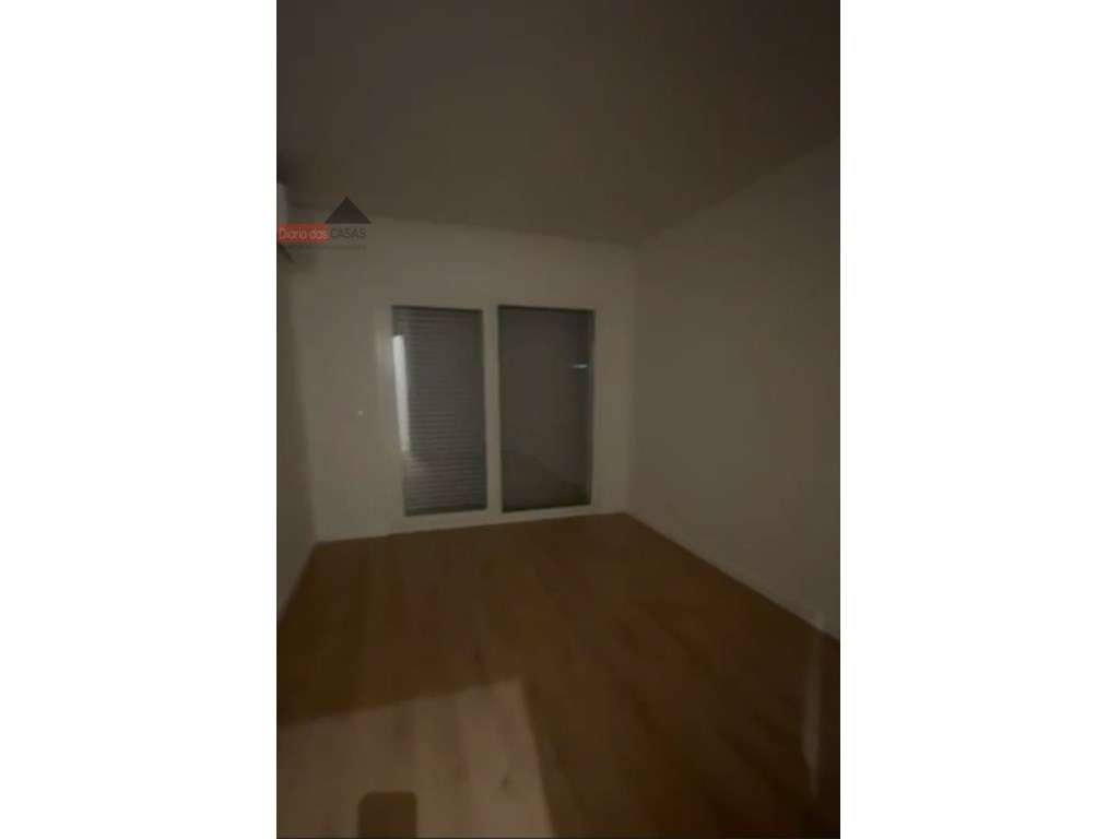 Apartamento T2 Duplex na Figueira da Foz-11