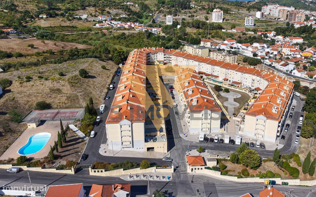 Apartamento T3 no condomínio Horta Dos Vimes em Alenquer-58