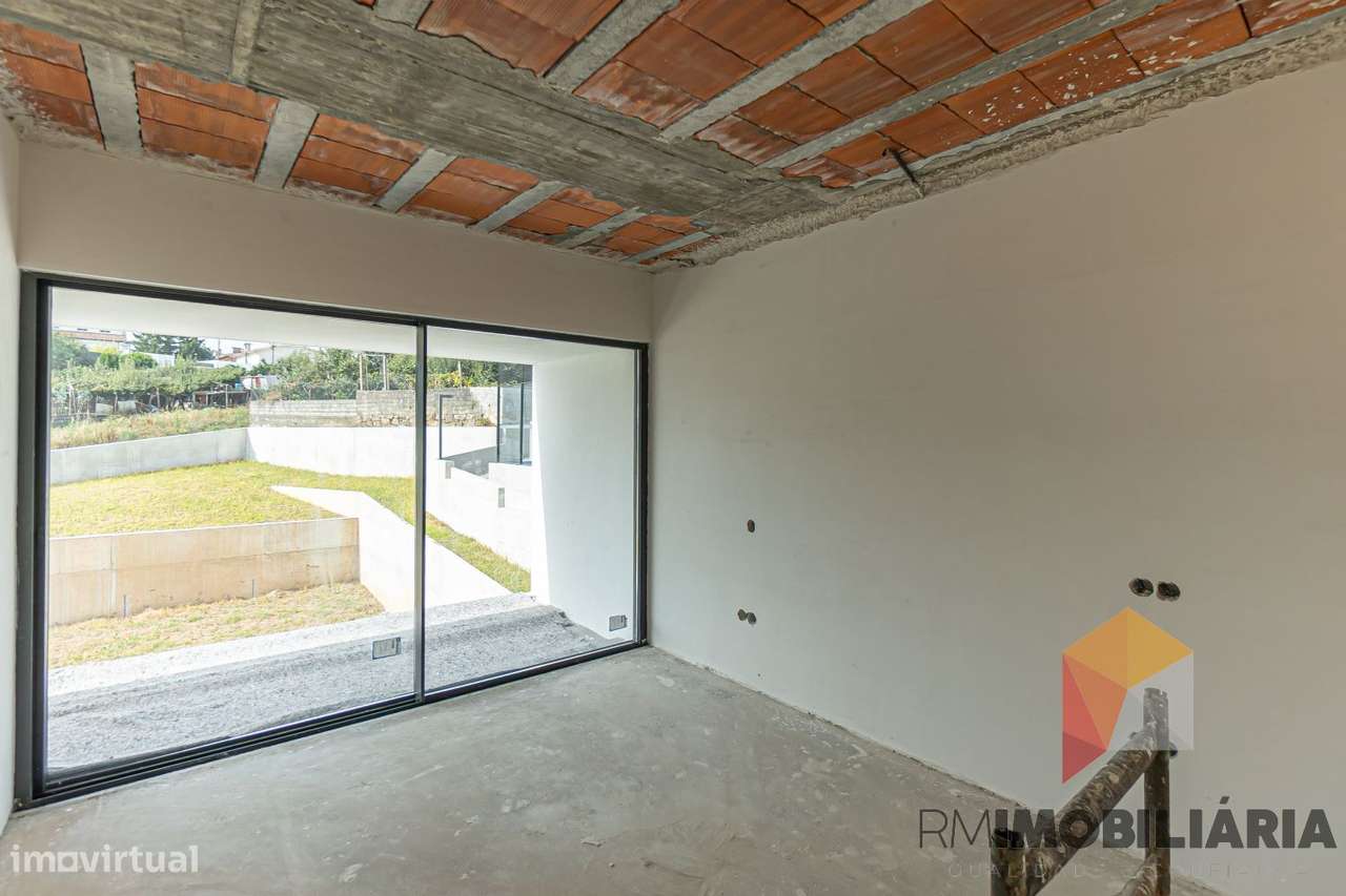 Apartamento T2 NOVO São Cosme-28