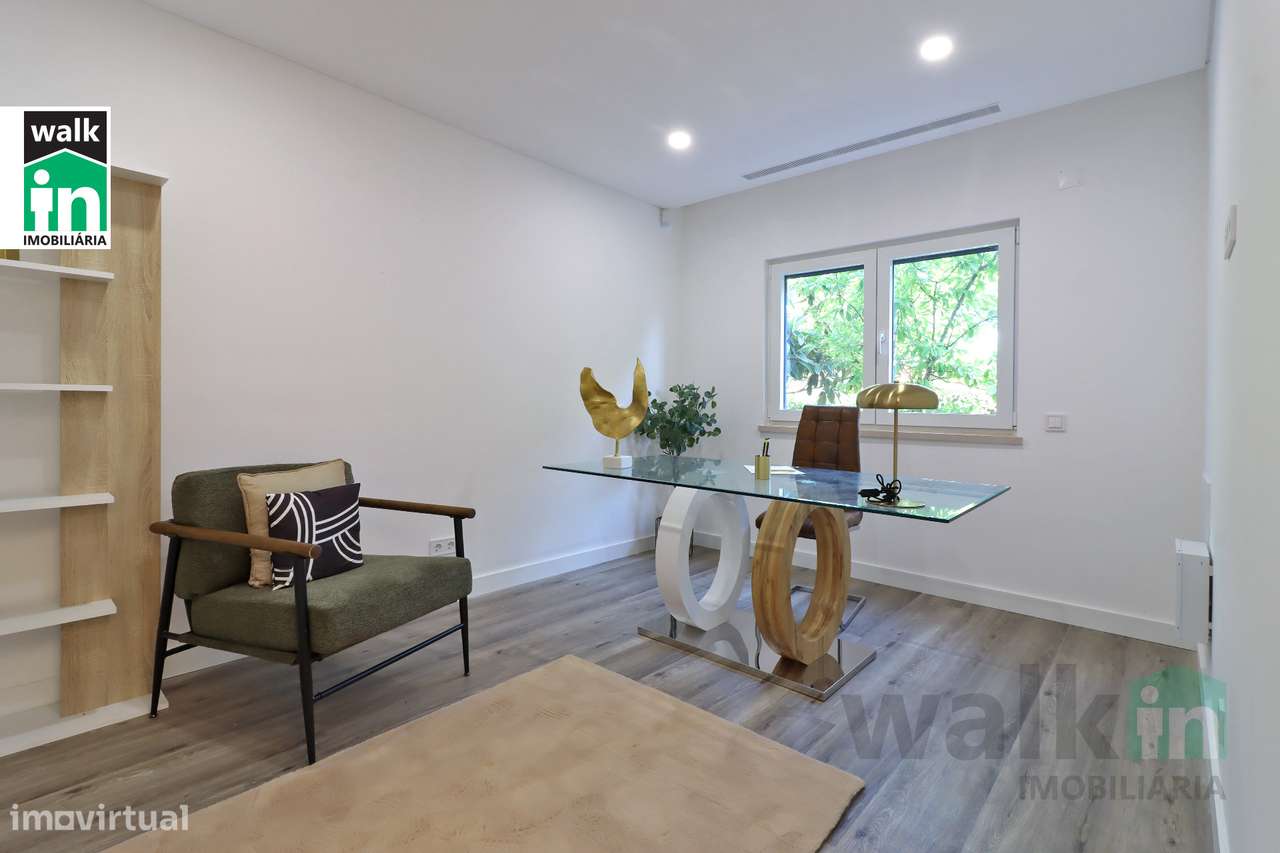 Moradia Térrea de Luxo V4 com Piscina na Herdade da Aroeira-36