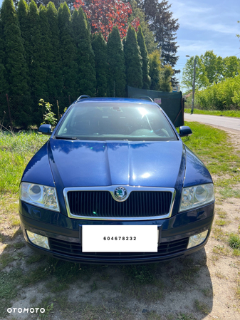 Skoda Octavia 2.0 TDI Elegance DSG - 3