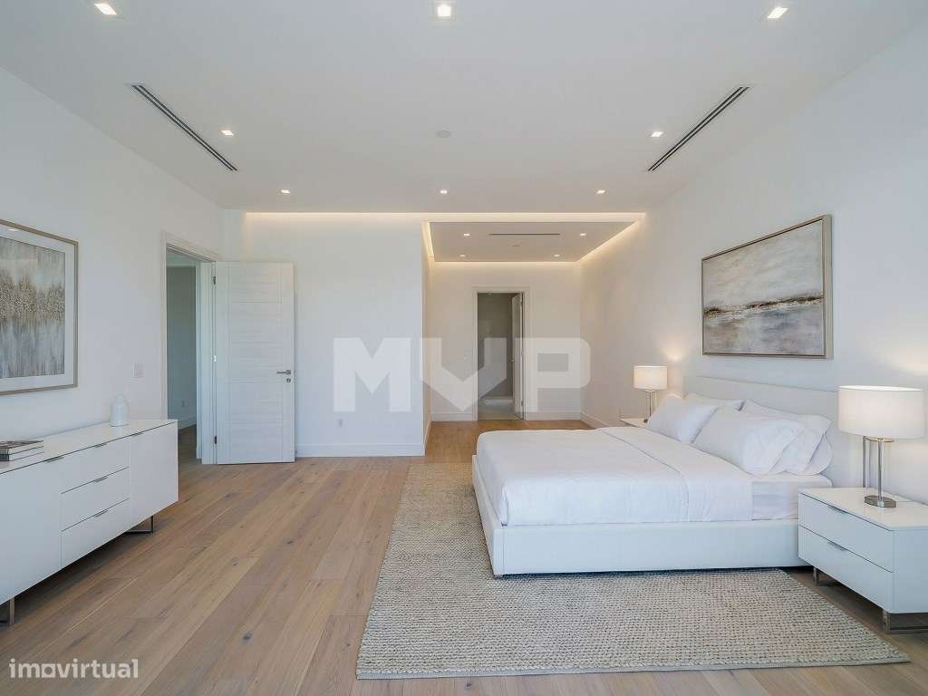 Moradias V3+1 com piscina | Gambelas - Design contemporâneo-13