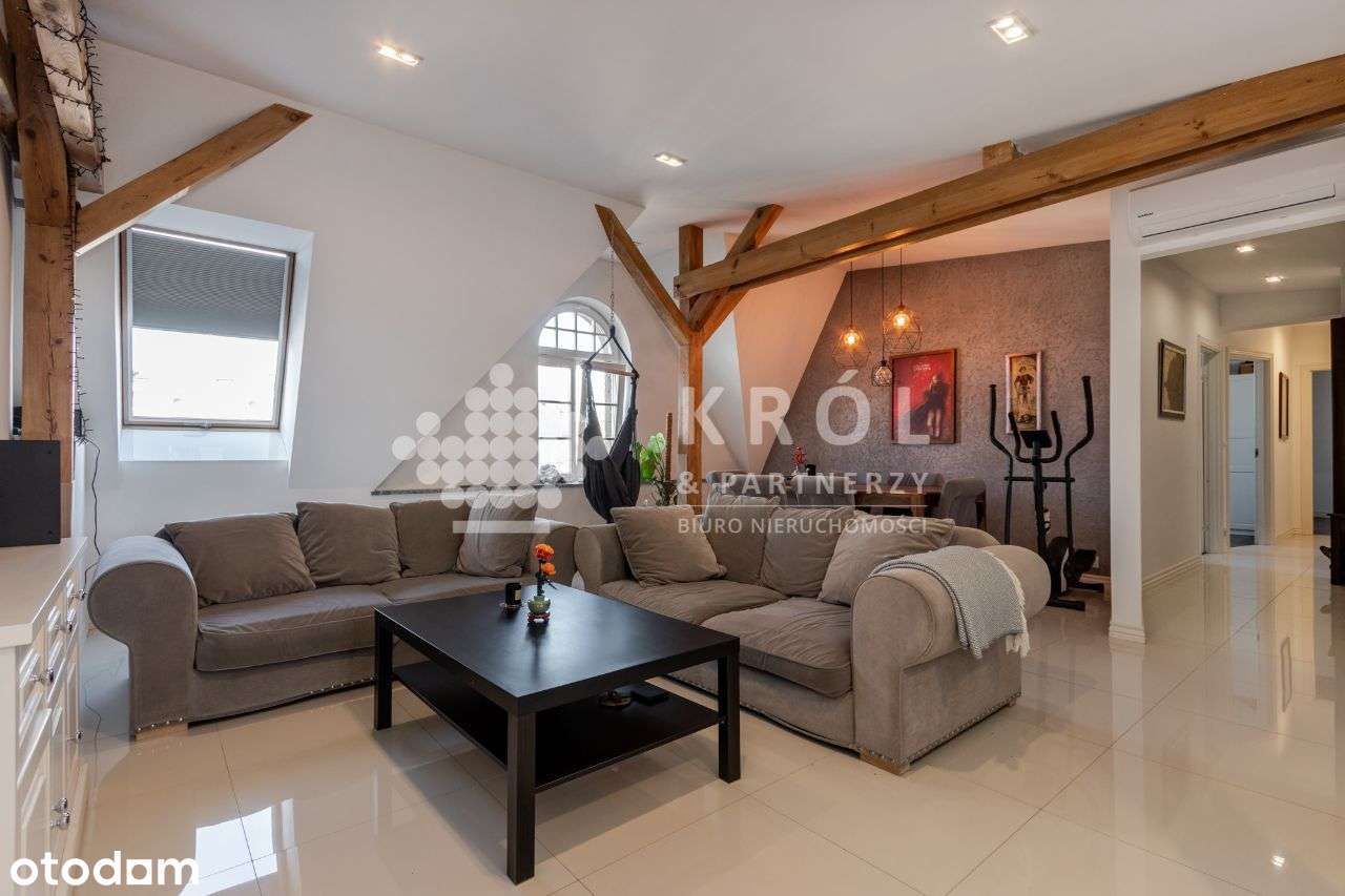 Nietuzinkowe mieszkanie w sercu miasta!-5