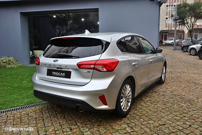 Ford Focus 1.0 EcoBoost MHEV Connected Design - 7