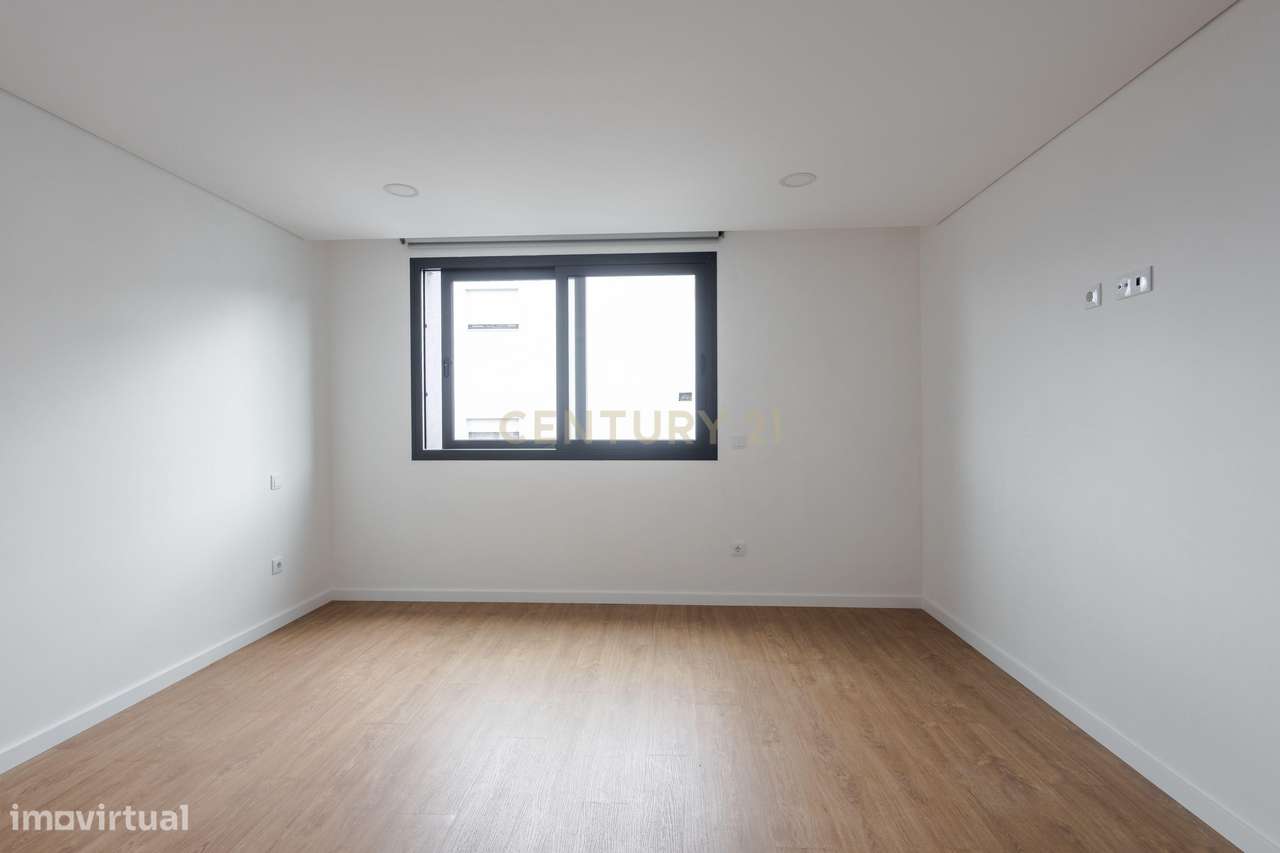 Apartamento T3 Novo no Centro do Marco de Canaveses - Grande imagem: 4/26