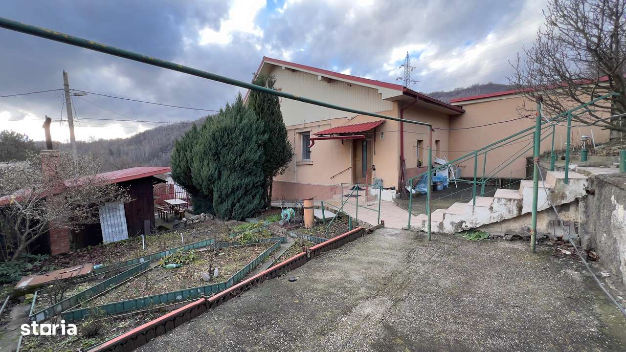 Casa Petrosani Nord - Imagine principală: 2/13