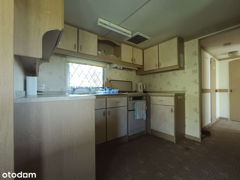 Działka rekreacyjna z domkiem nad j. Leleskim-16