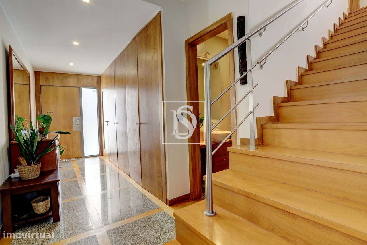 Moradia T3 com espaço exterior e garagem - Nogueira - Maia-12