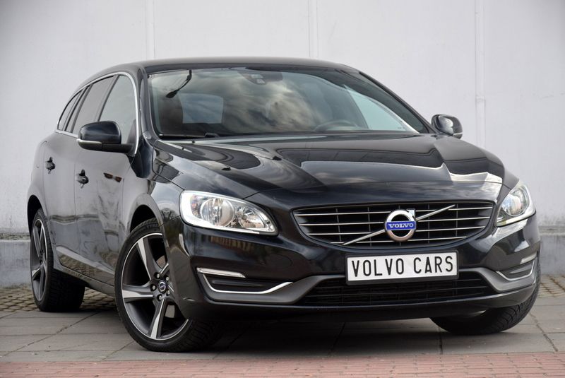 Volvo V60 II D4 Drive-E Summum 2015