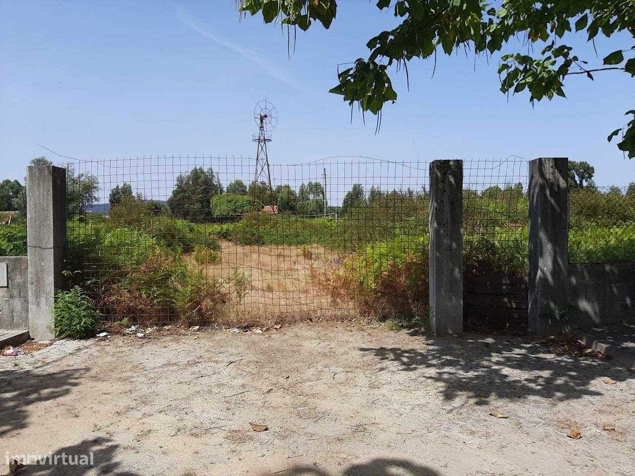 Arrenda Terreno São Tiago Penafiel - Grande imagem: 5/13