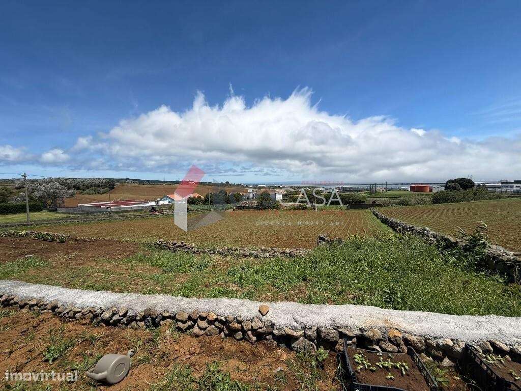 Moradia T1 com Vista Mar e Projeto Aprovado – Santa Cruz-16