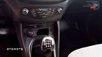 Ford Tourneo Courier - 16