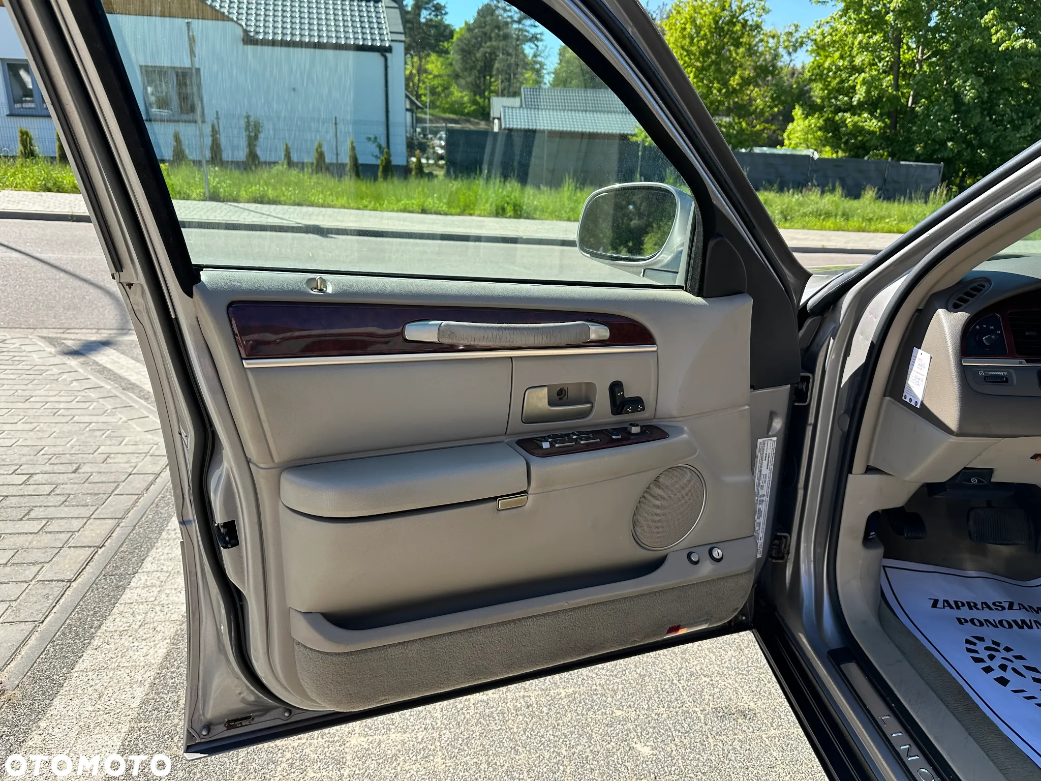 Lincoln Town Car 4.6 Executive - 21