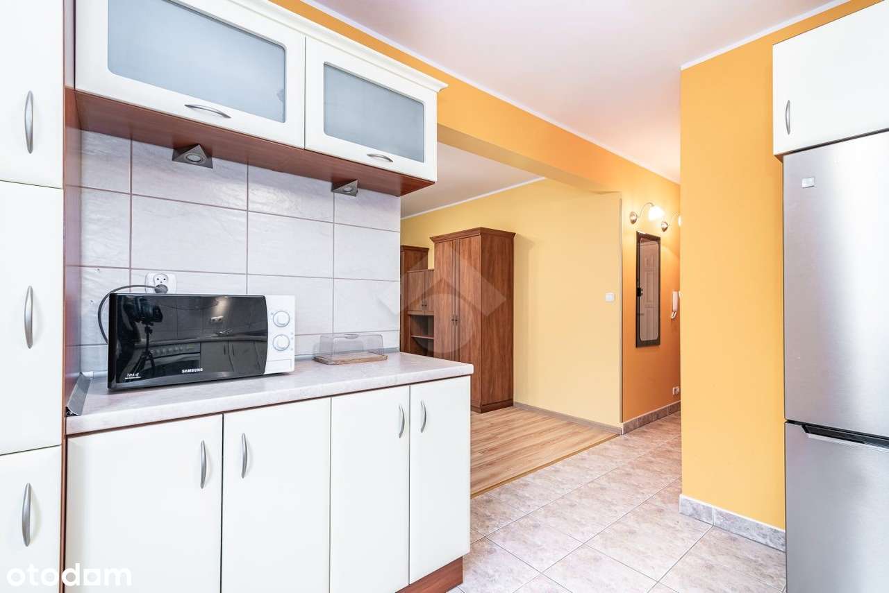 Kawalerka, balkon, m. postojowe, 11 735 zł/ m2, tramwaj, autobus-11