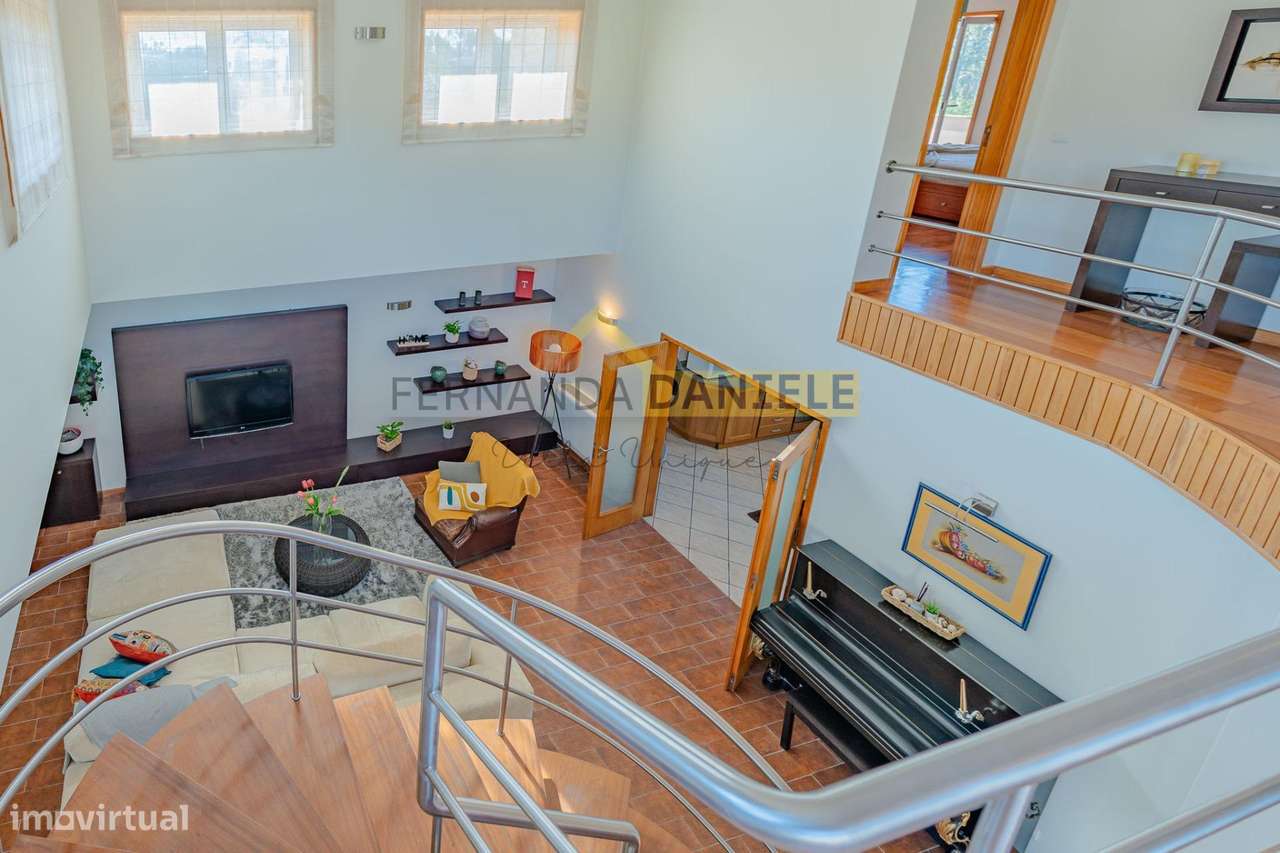 Moradia em Travanca com 3 suítes e 1425m2 de terreno-34