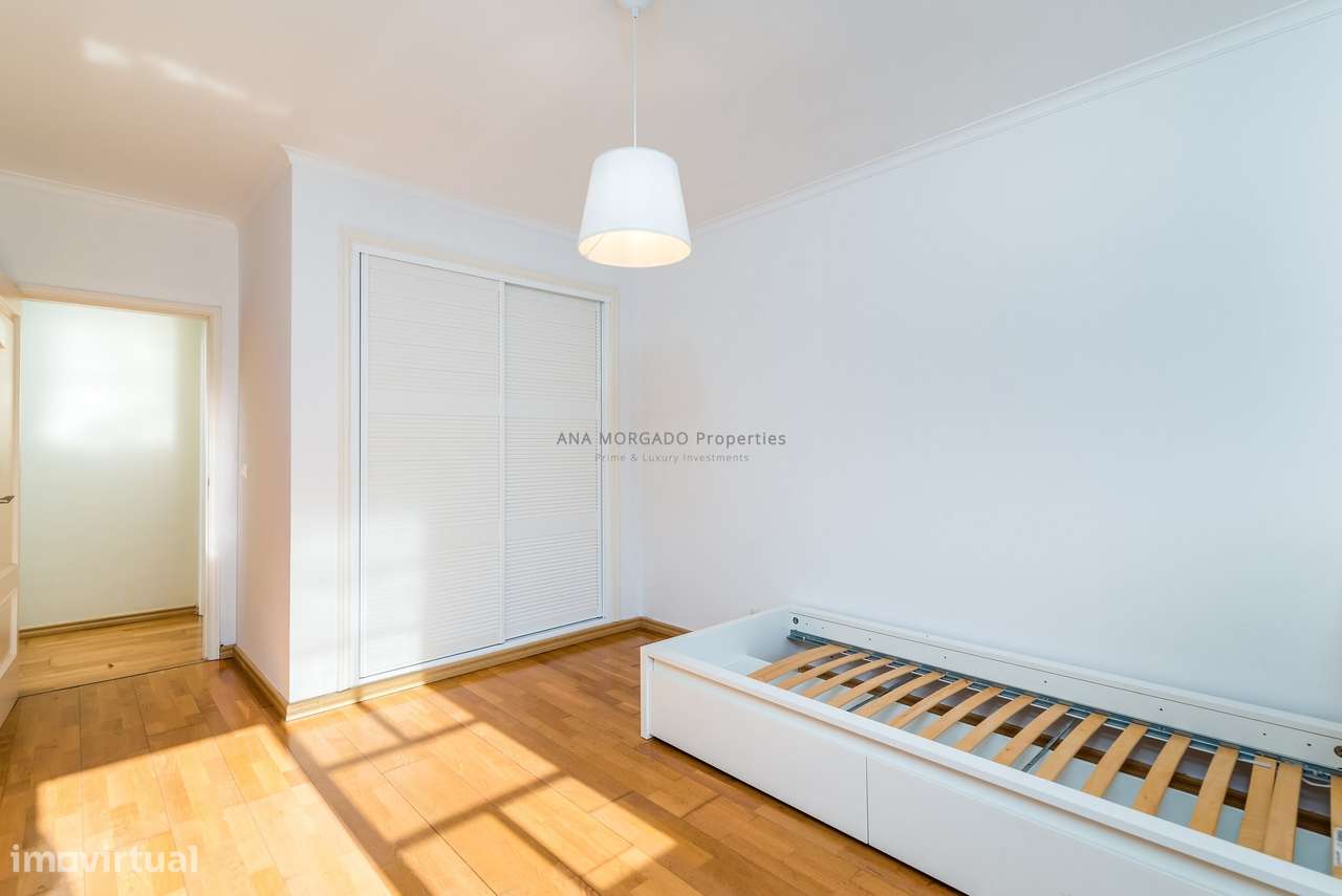 PARA INVESTIDORES - Apartamento T3+1 Renovado na Quinta da Beloura-27