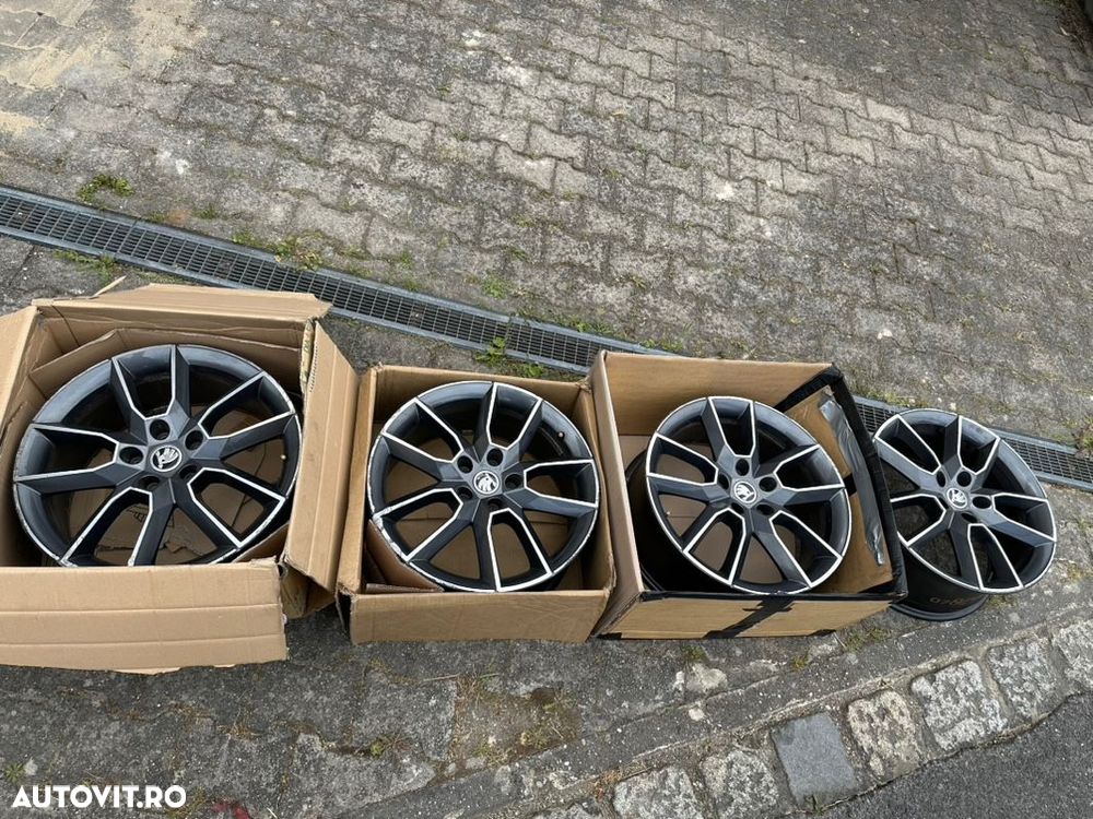 Second hand - 750 EUR - Autovit
