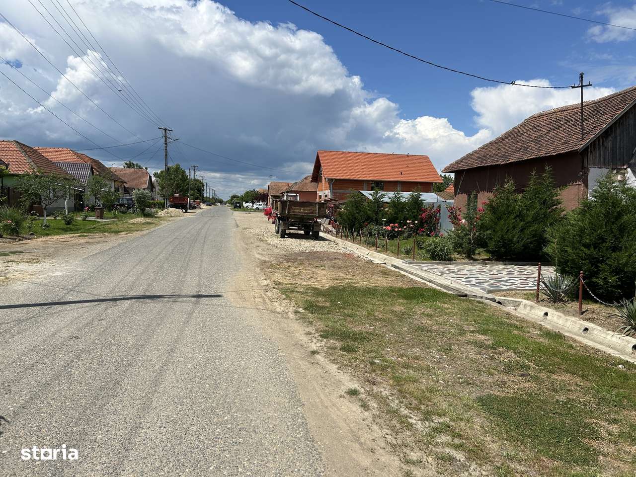 Vand CASA NOUA P+M (2018),st.2700 mp. panouri FOTOVOLTAICE,cu gradina - Imagine principală: 2/18