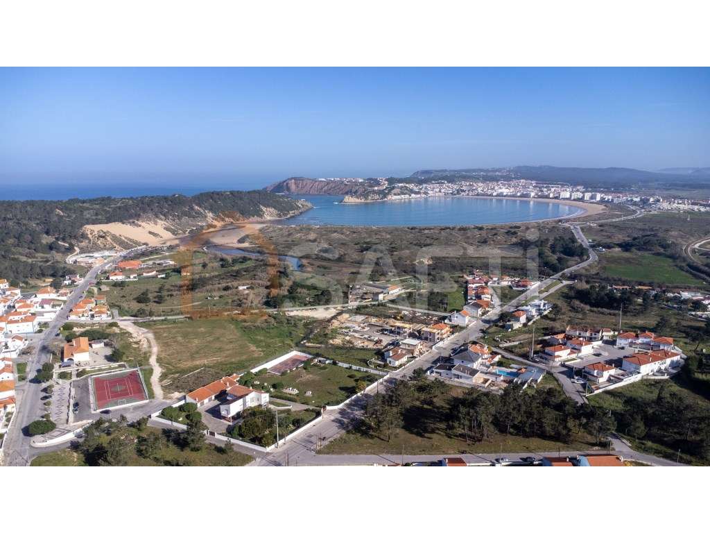 Moradia T2 em construção Salir do Porto - Grande imagem: 5/25