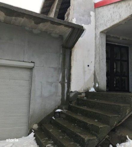 Casă / Vilă cu 1 camere de vânzare, Racaciuni-4