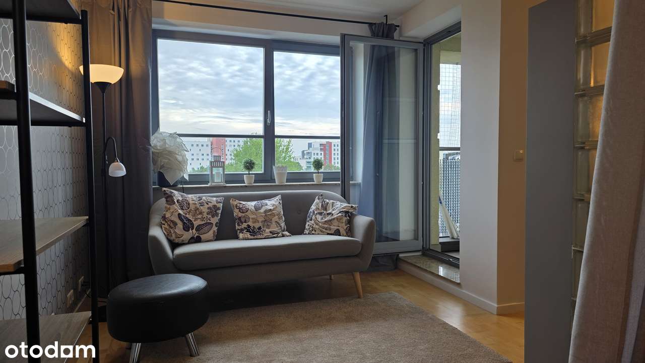 Jasne 35 m² | Metro Służew | balkon | wydzielona sypialnia