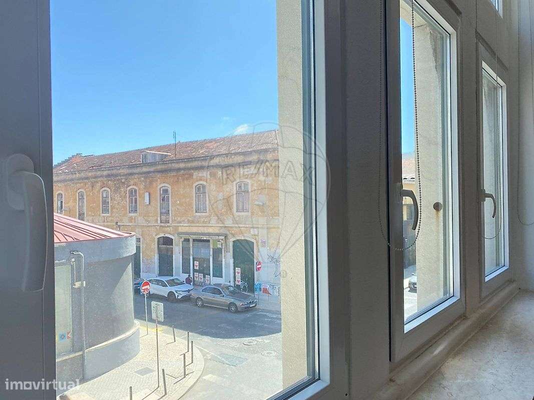 Escritório T0 para arrendamento - Grande imagem: 5/17