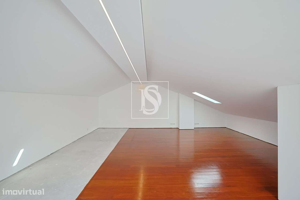 Moradia T3 individual com jardim e garagem na Póvoa de Varzim-30