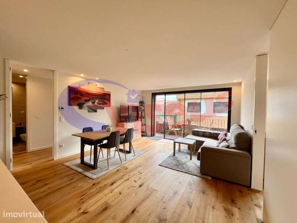 Apartamento T2 Espinho Rua 5-6