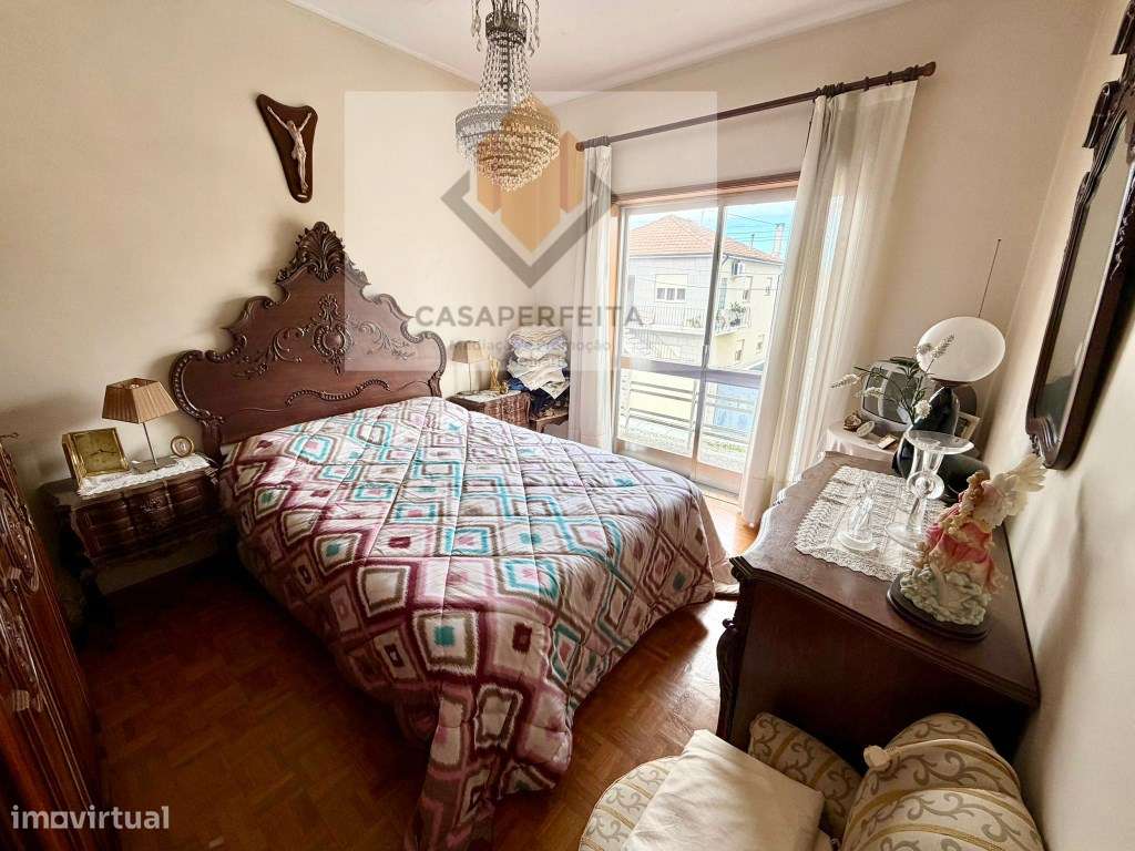 2 Andares Moradia T3 com Terreno, Anexo e Garagem - Avintes-15