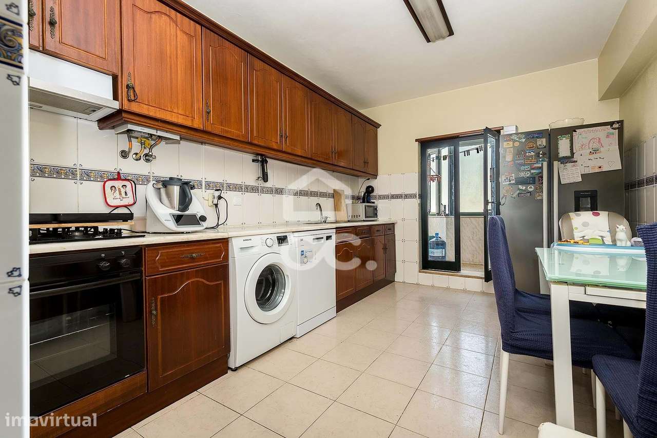 Apartamento T2 de Rés de Chão c/ Terraço | Montemor-o-Novo - Grande imagem: 4/28