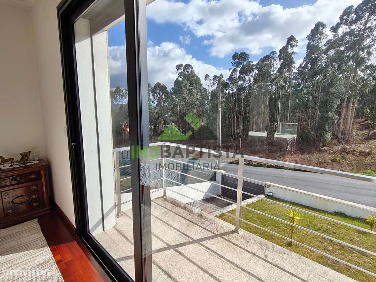 Moradia V3 Isolada em Lobão-11