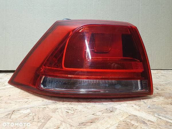 Lampa tył tylna lewa VW Golf VII 5G rok 12-16 - 1