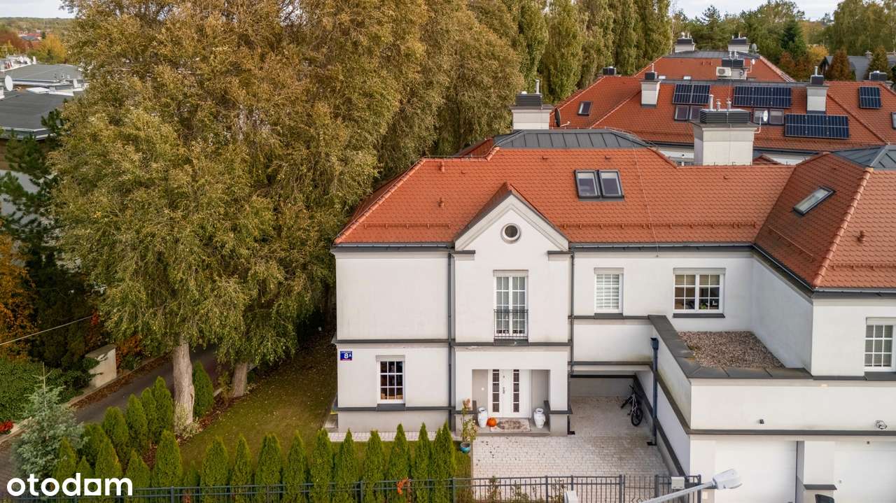 Dom z magicznym ogrodem na osiedlu strzeżonym!-10