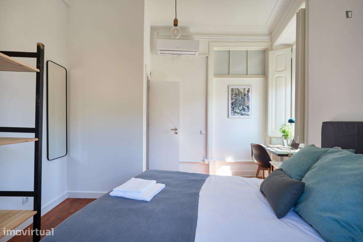 Quarto - localizado em Princípe Real Lisbon - Grande imagem: 4/9