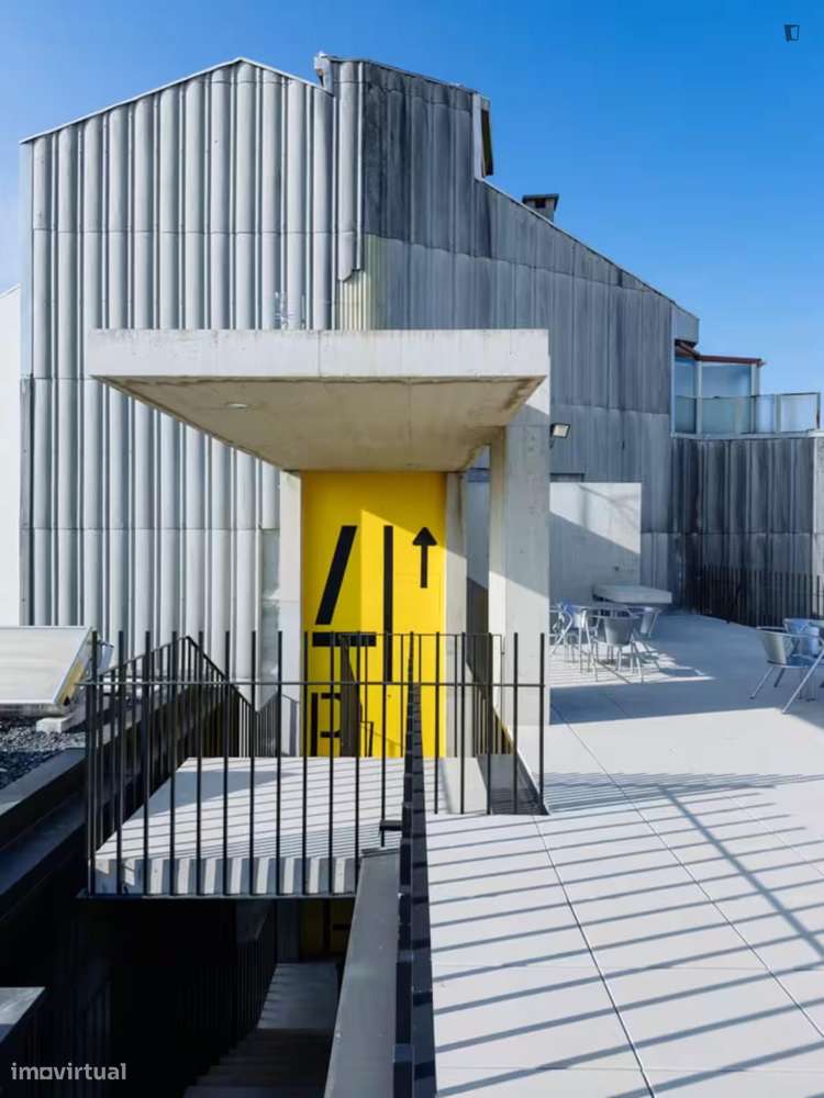 Apartamento com 1 quartos - localizado em Cedofeita Porto - Grande imagem: 2/6