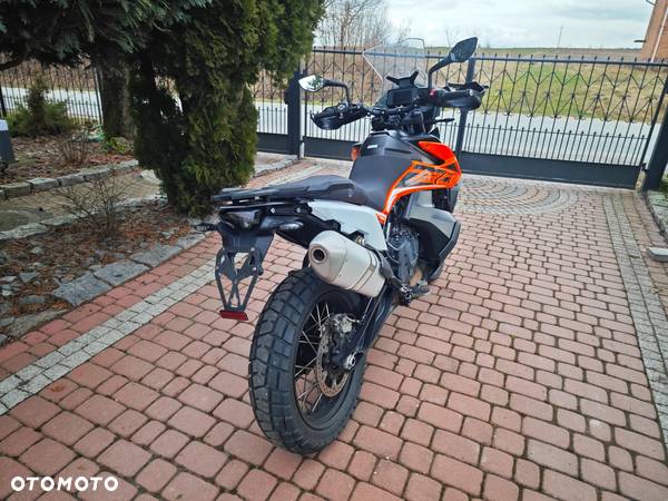 KTM Adventure - 8