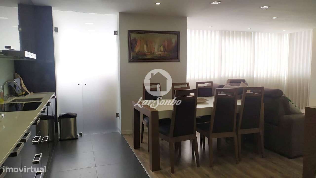 Apartamento T3 c/ elevador e GF a 350mts da praia da Póvoa de Varzim! - Grande imagem: 4/15