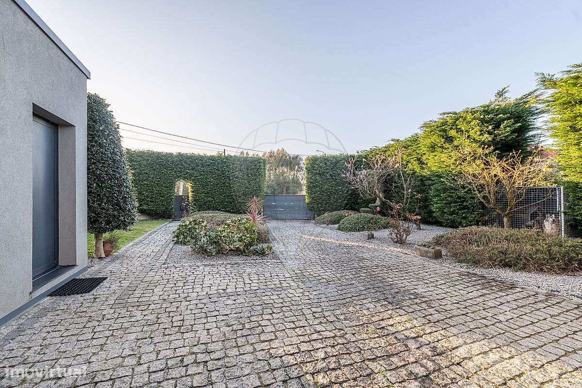 Moradia T1 para venda - Grande imagem: 4/35