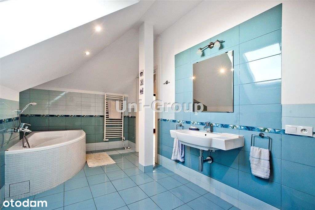 Komfortowy Wolnostojący Dom Na Zawadach-15