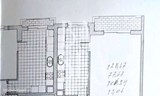 Apartamento T3 totalmente remodelado em Lamaçães Braga-24