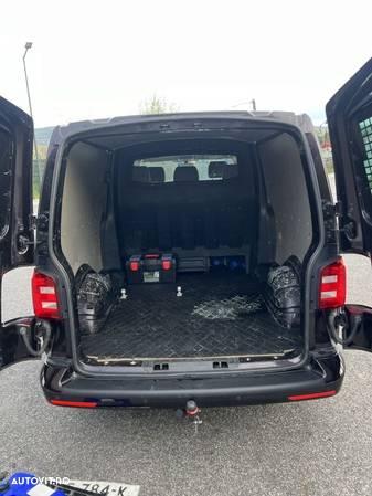 Volkswagen Transporter Caravelle DSG Lang Highline - 11