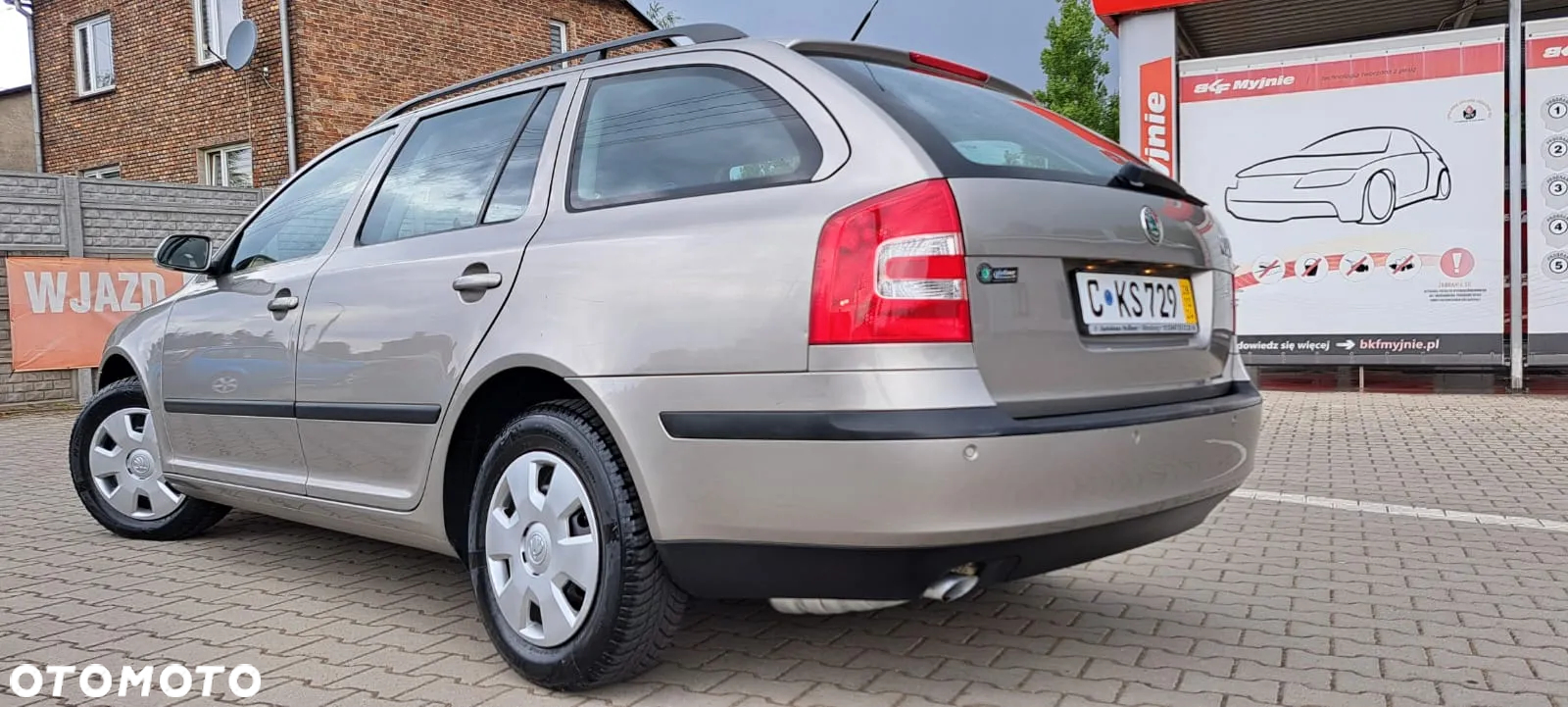 Skoda Octavia 1.6 FSI Elegance - 2